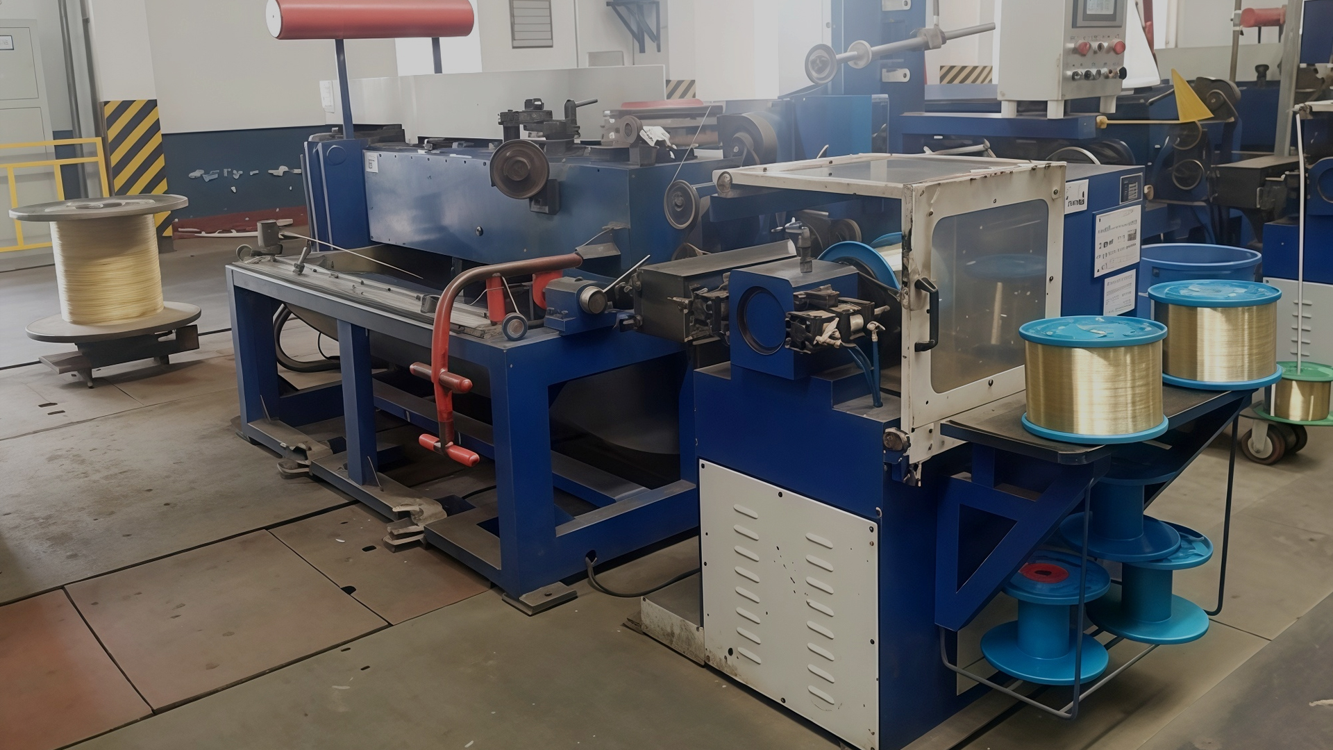 Hva slags kjølesystem bruker Wire Drawing Machine for høyhastighetsoperasjoner?